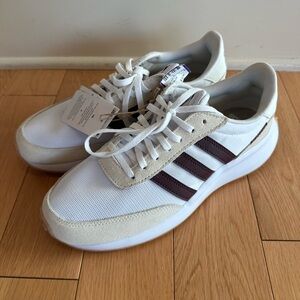 Adidas Run 70's Men's Size 7.5 NWT White and Burgundy Sneakers